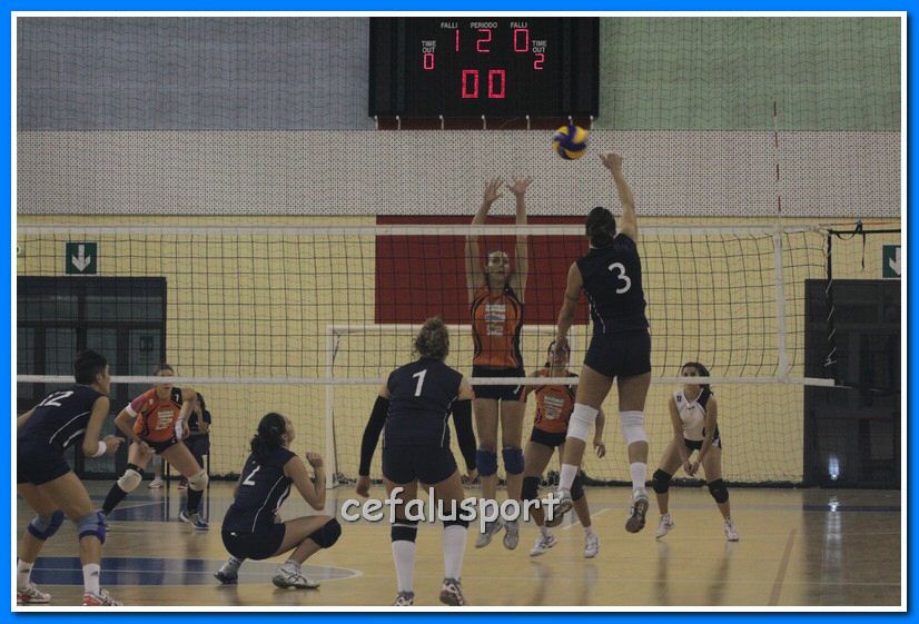 121110 sport2 496_tn.jpg